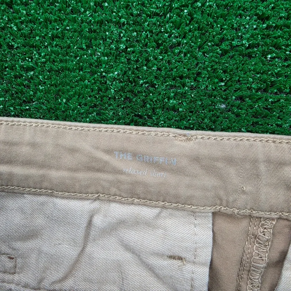 AG Adriano Goldschmied The Griffin Relaxed Shorts Mens 30R Tan Flat Front Preppy